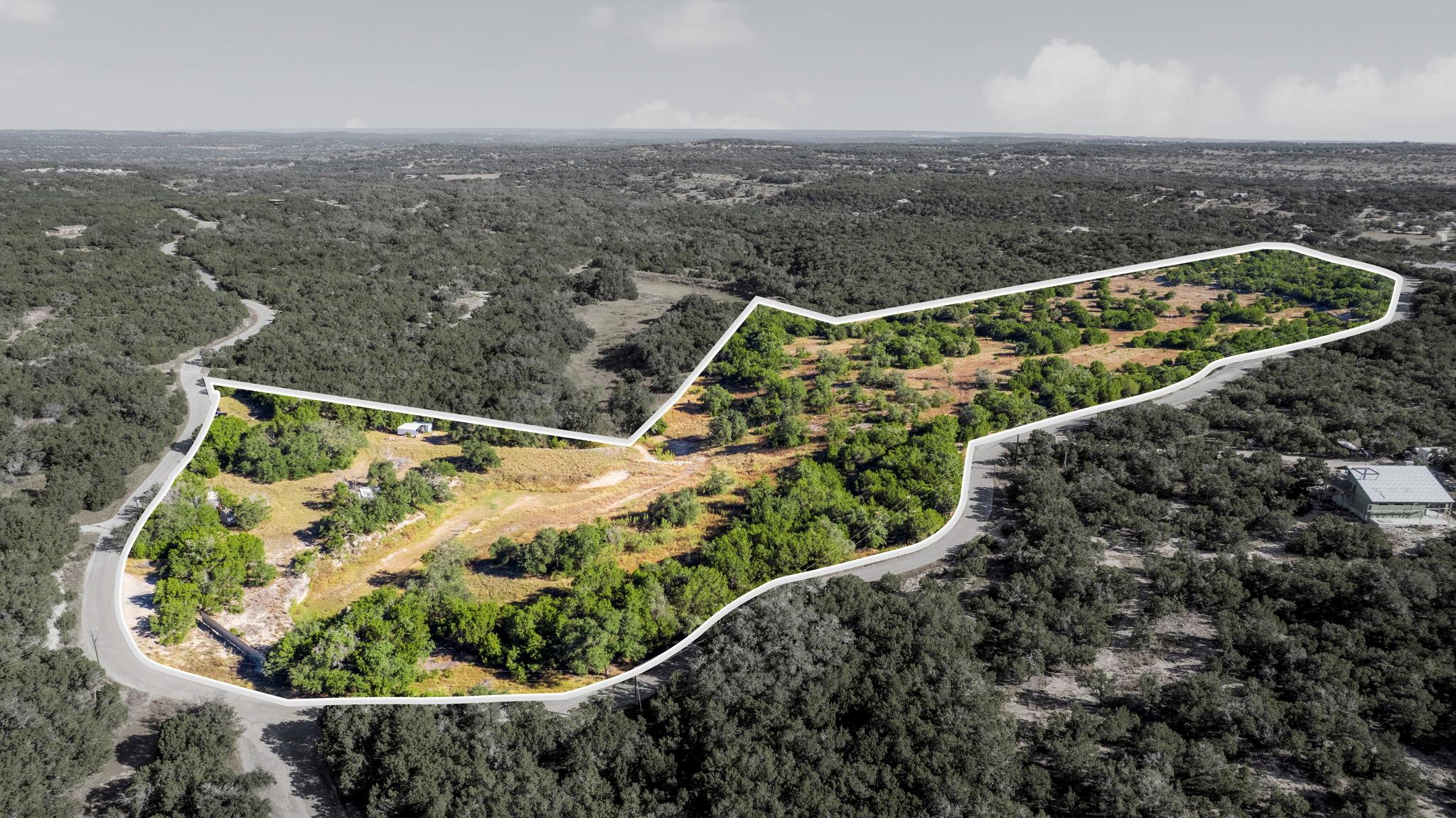 2021  Stagecoach Ranch Rd, Dripping Springs, TX 78620 — photo 1