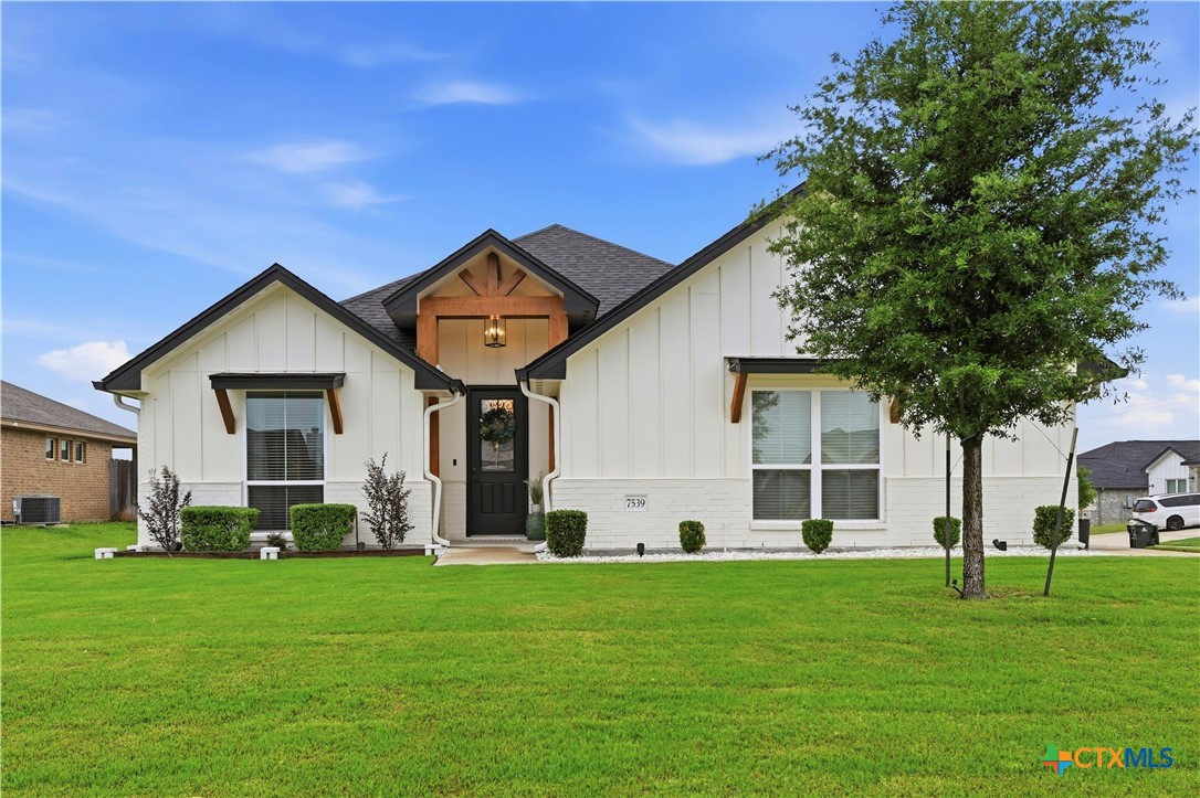 7539 Clyde Drive