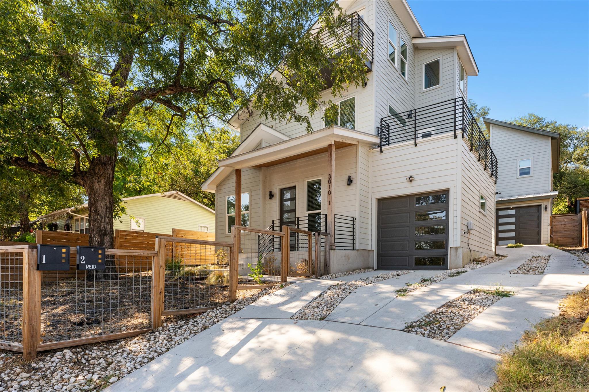 3010  Webberville Rd  #1, Austin, TX 78702 — photo 1