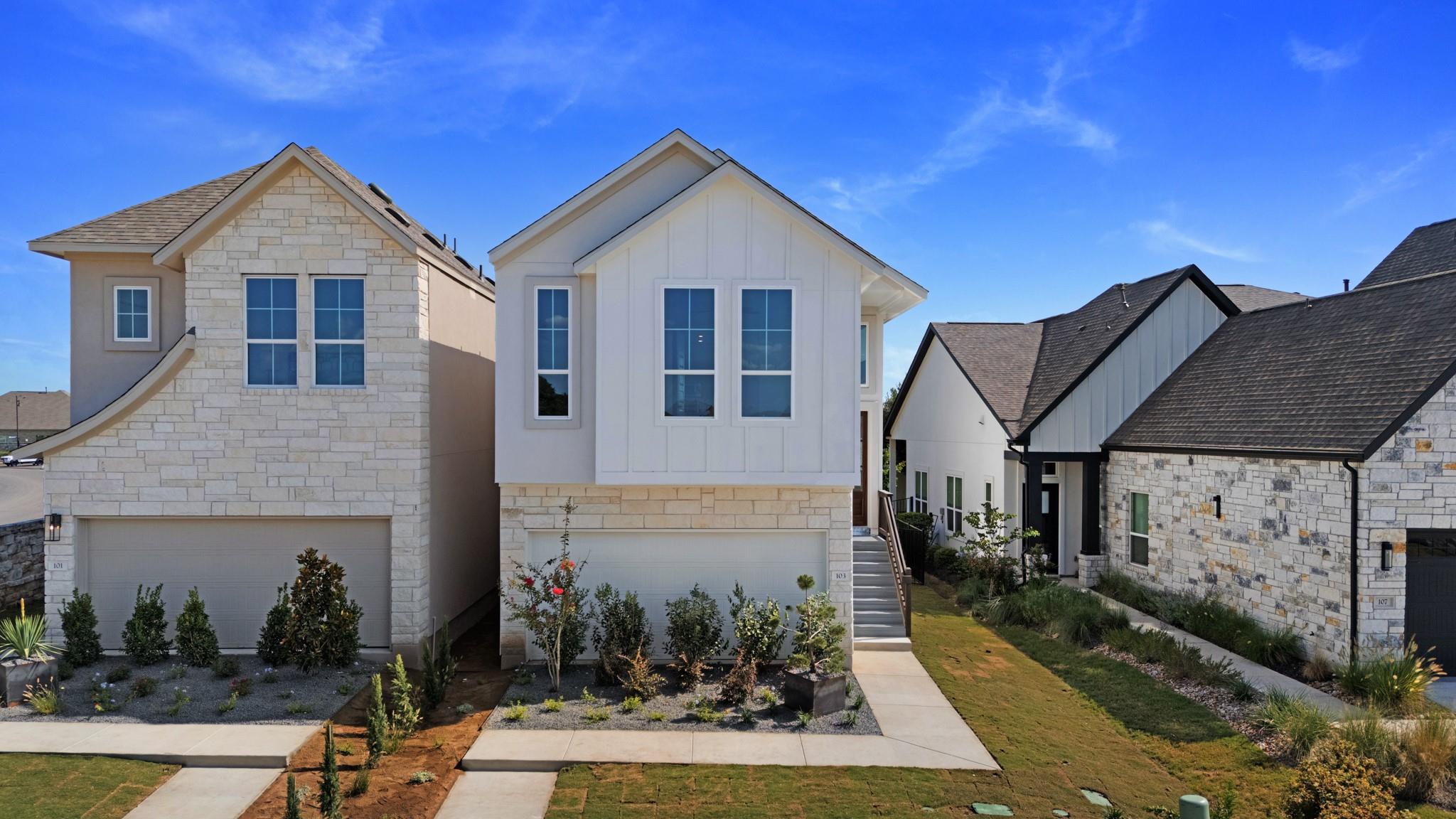 207  Flora Springs Cv, Liberty Hill, TX 78642 — photo 1