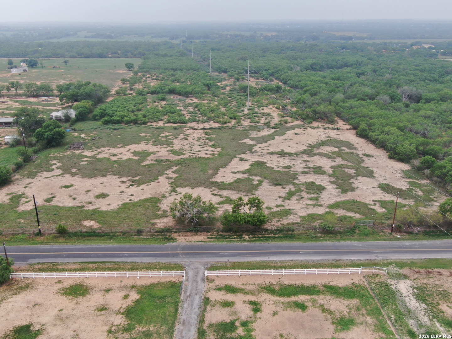 00 Briggs, Somerset, TX 78069 — photo 1