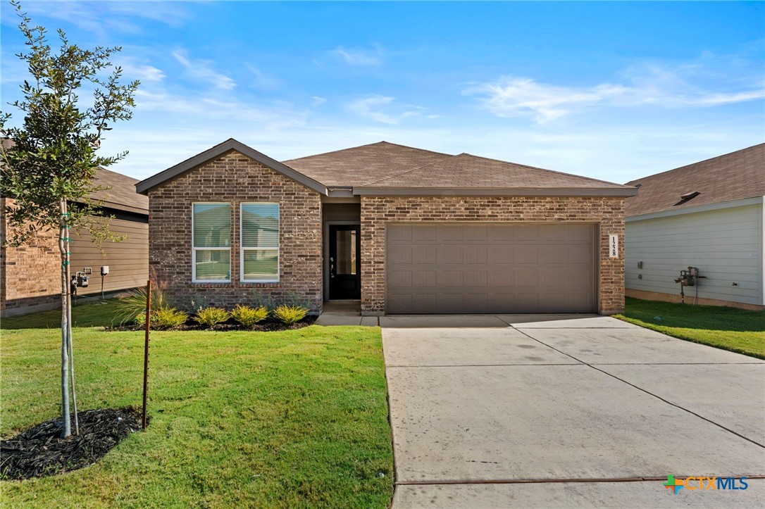 1228 Twisted Creek, New Braunfels, TX 78130 — photo 1