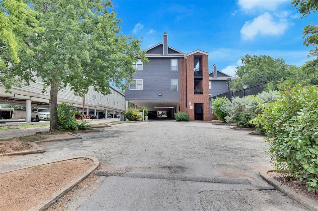 2804  Rio Grande St  #201, Austin, TX 78705 — photo 1