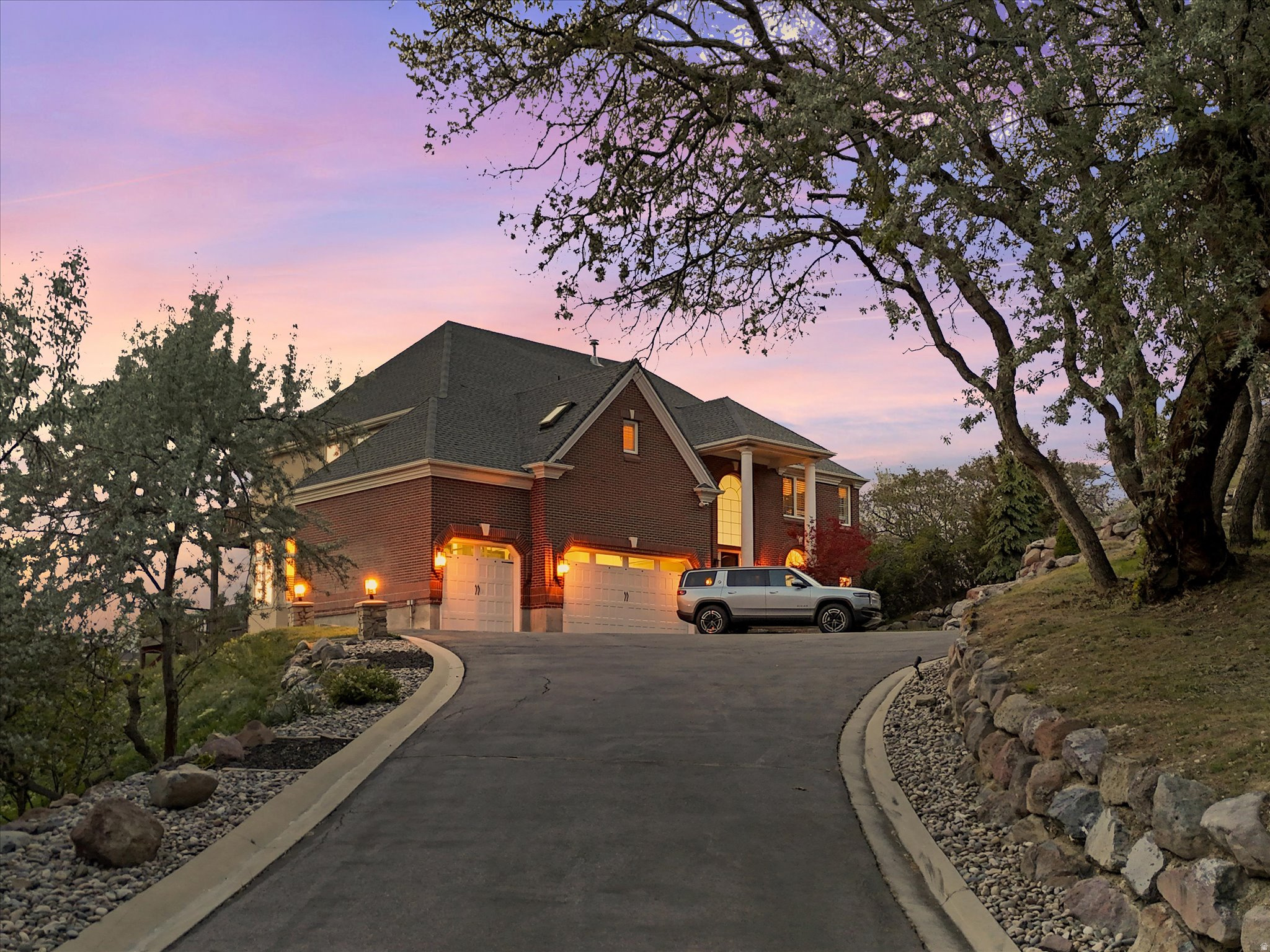 99  LONE HOLLOW, Sandy, UT 84092 — photo 1