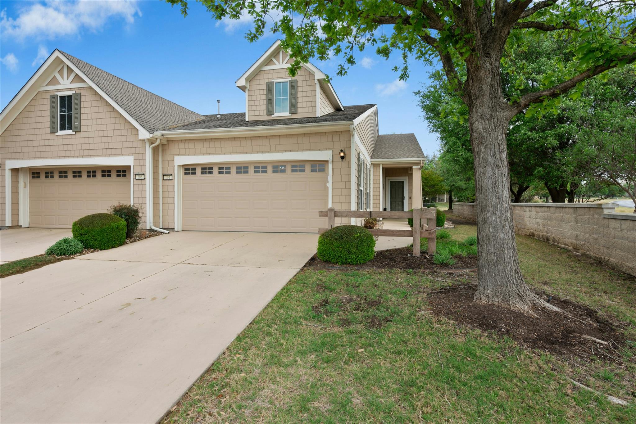 104  Honey Creek Trl, Georgetown, TX 78633 — photo 1