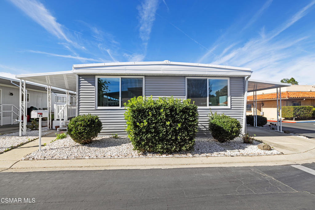 72 Suzanne Court 72, Newbury Park, CA 91320 — photo 1