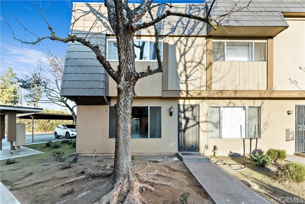 5188 W Ashlan, Fresno, CA 93727 — photo 1