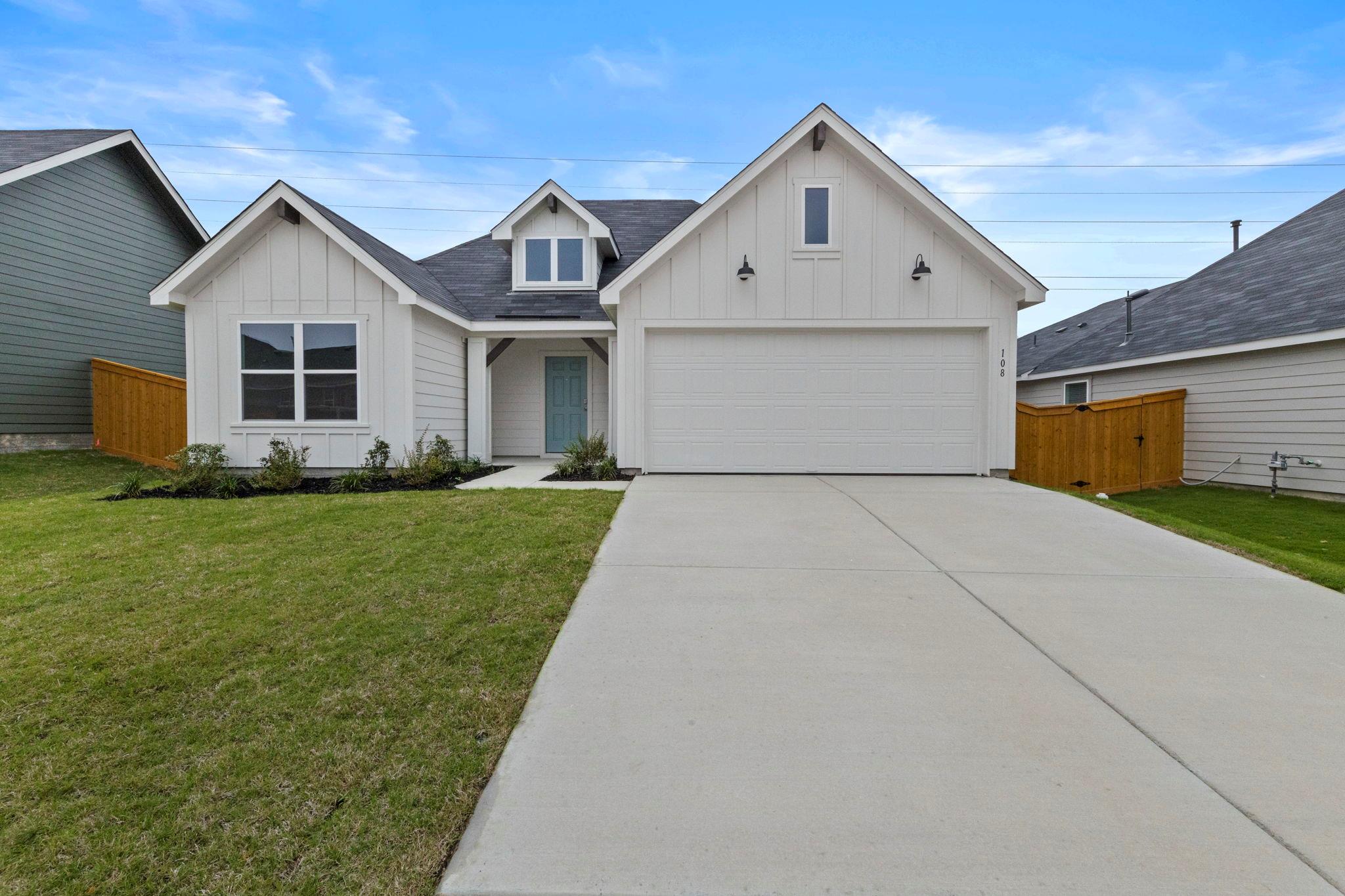 108 Wagner, San Marcos, TX 78666 — photo 1