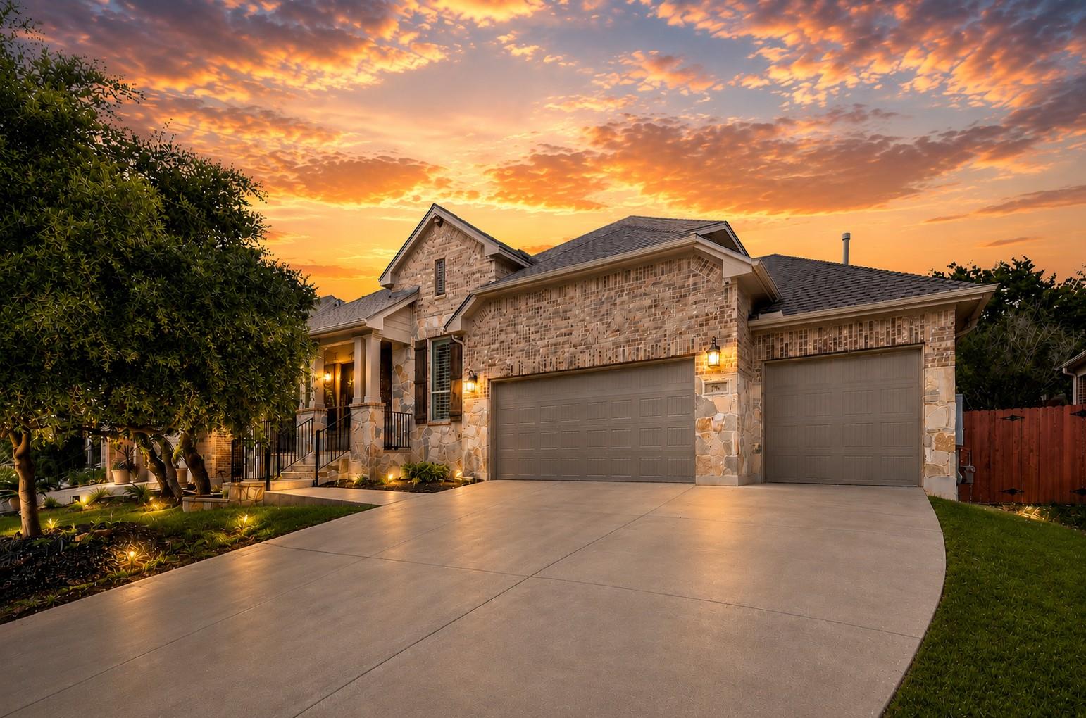 178 Spyglass, Austin, TX 78737 — photo 1