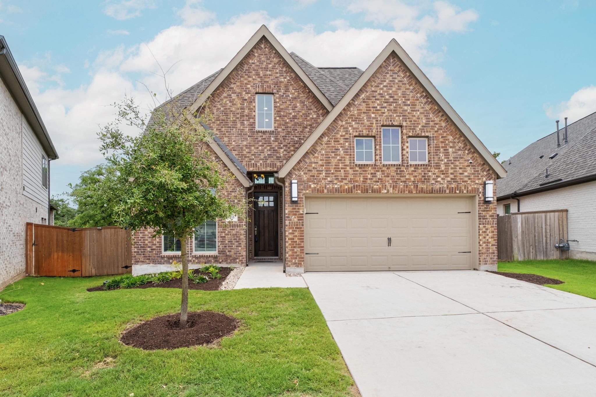 105 Sweetgum, Bastrop, TX 78602 — photo 1