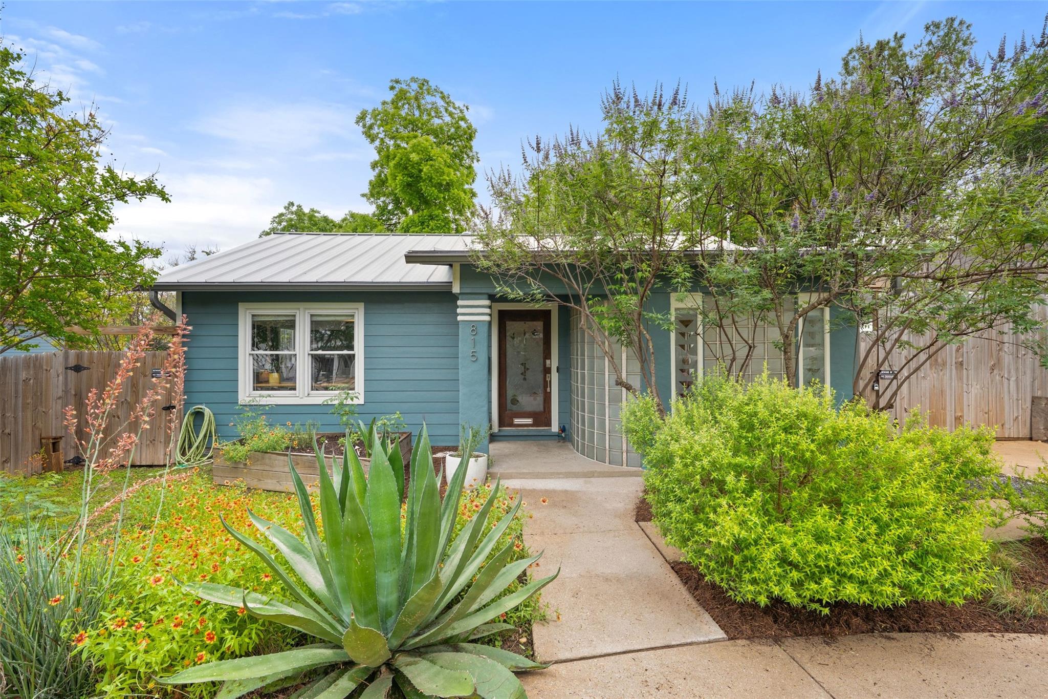815 Stark, Austin, TX 78756 — photo 1