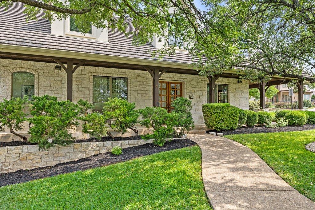 2 Dovedale, The Hills, TX 78738 — photo 1