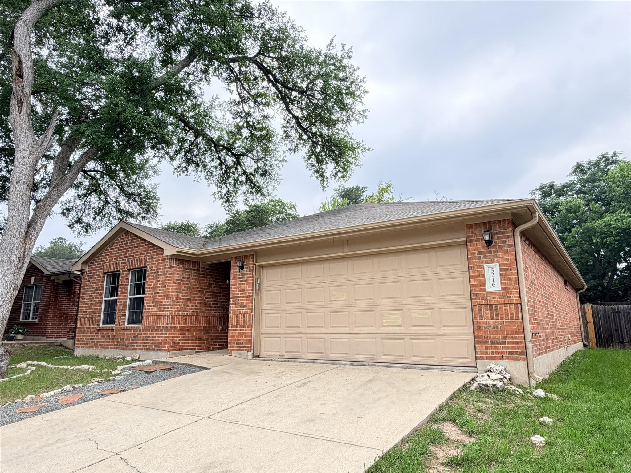 5216 English Glade, Austin, TX 78724 — photo 1