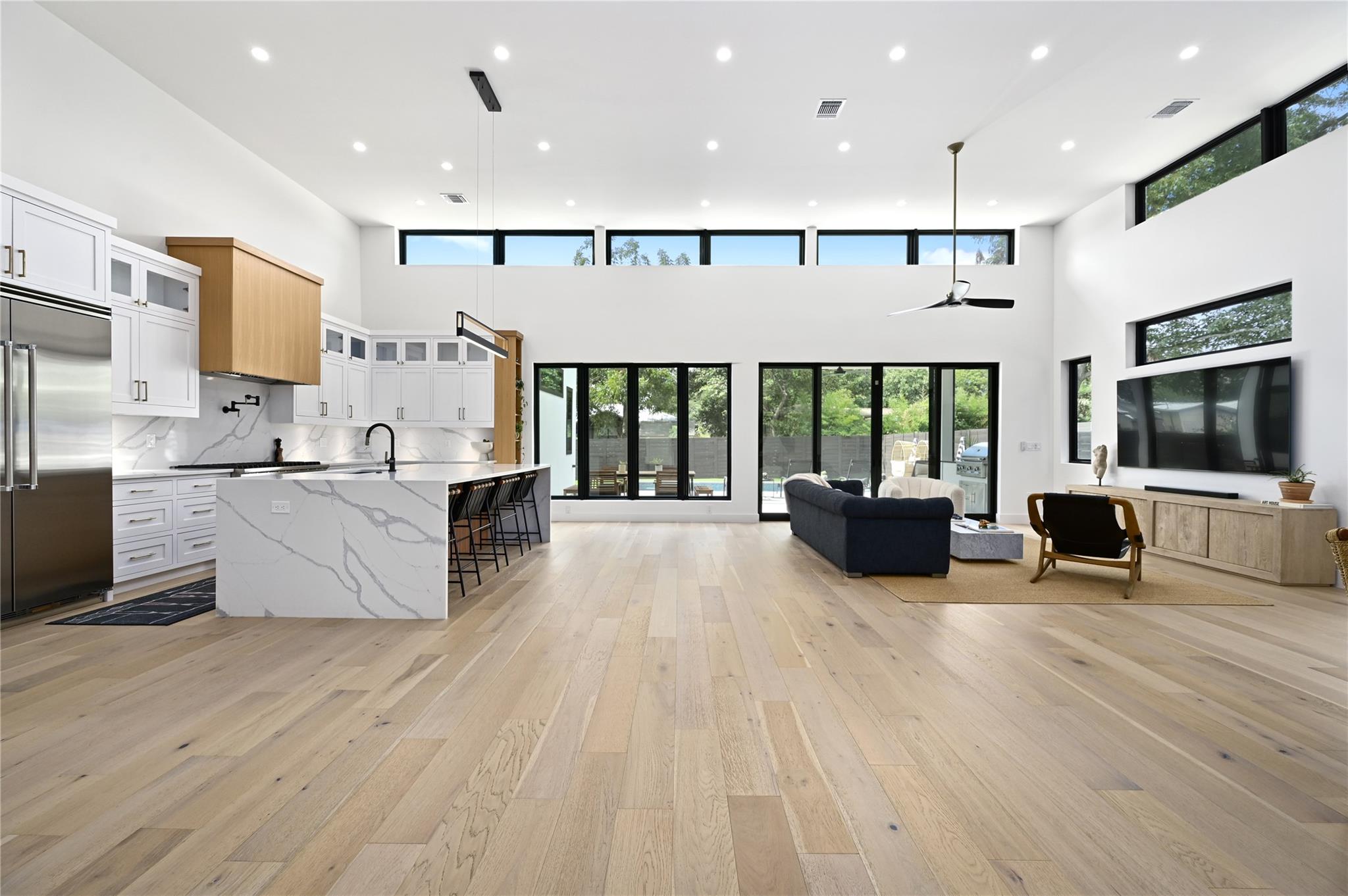 3305 Skylark, Austin, TX 78757 — photo 1