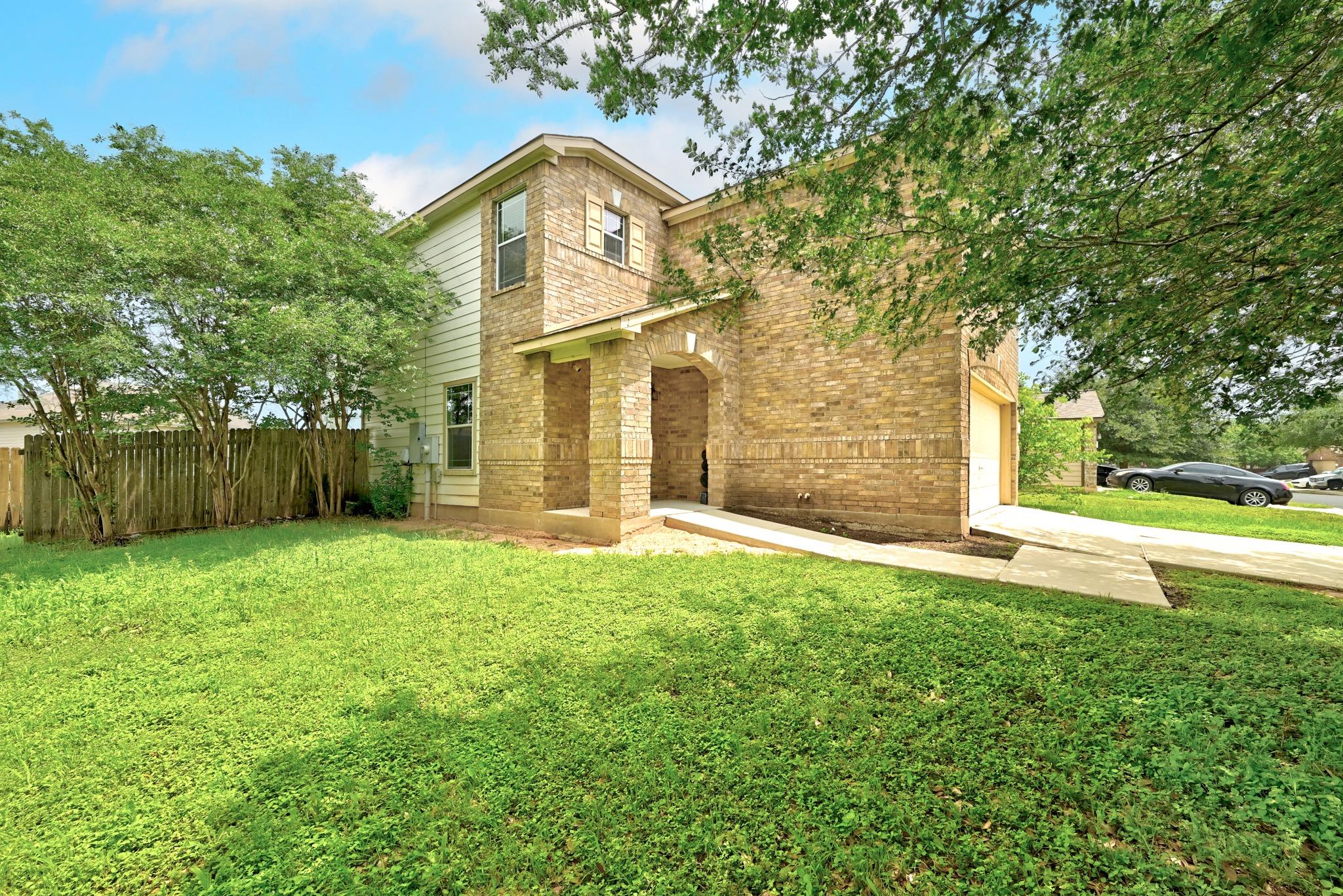 6800 Baythorne, Austin, TX 78747 — photo 1
