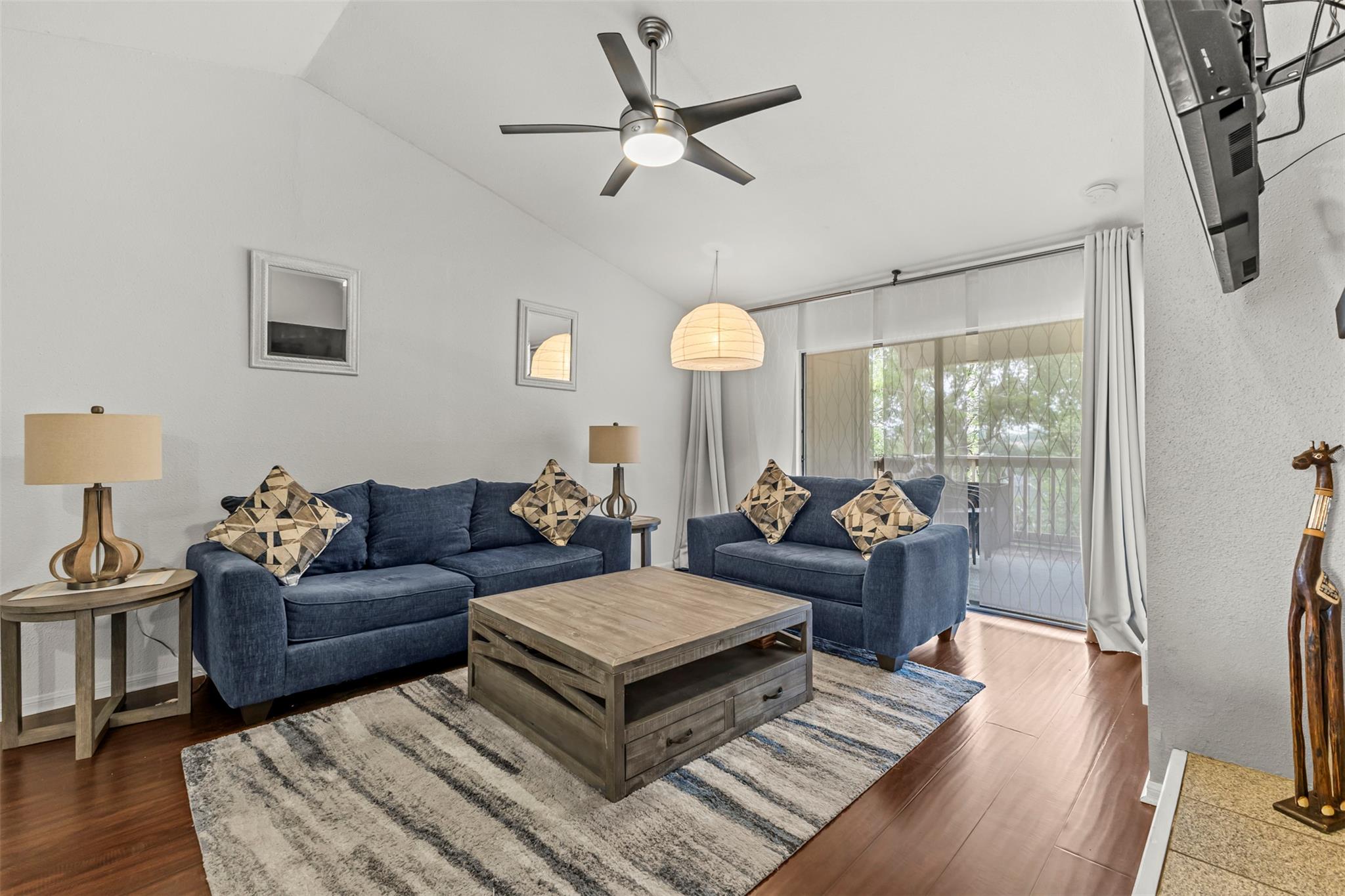 2450 Wickersham, Austin, TX 78741 — photo 1