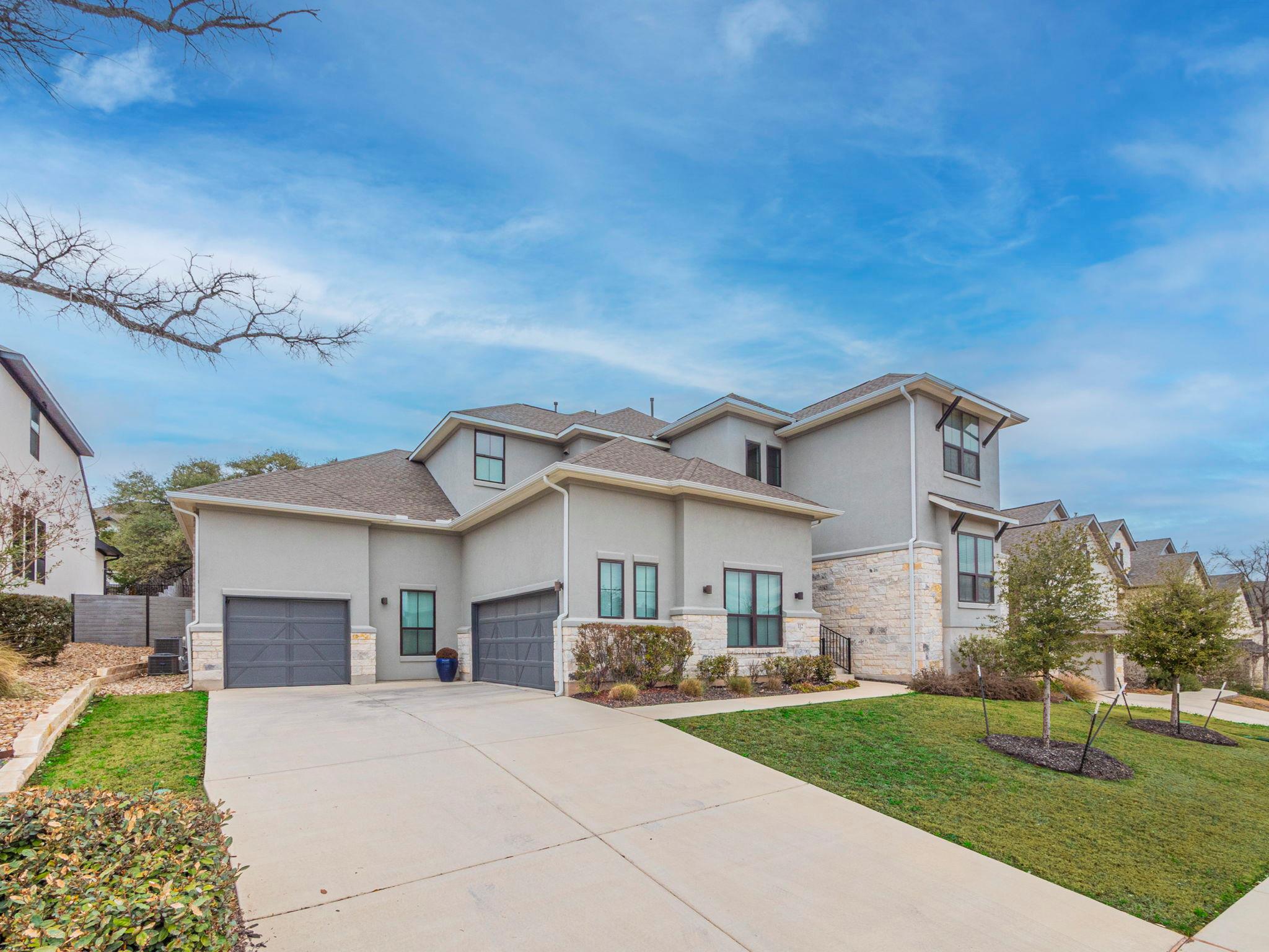 112 HOLLYTREE, Georgetown, TX 78628 — photo 1