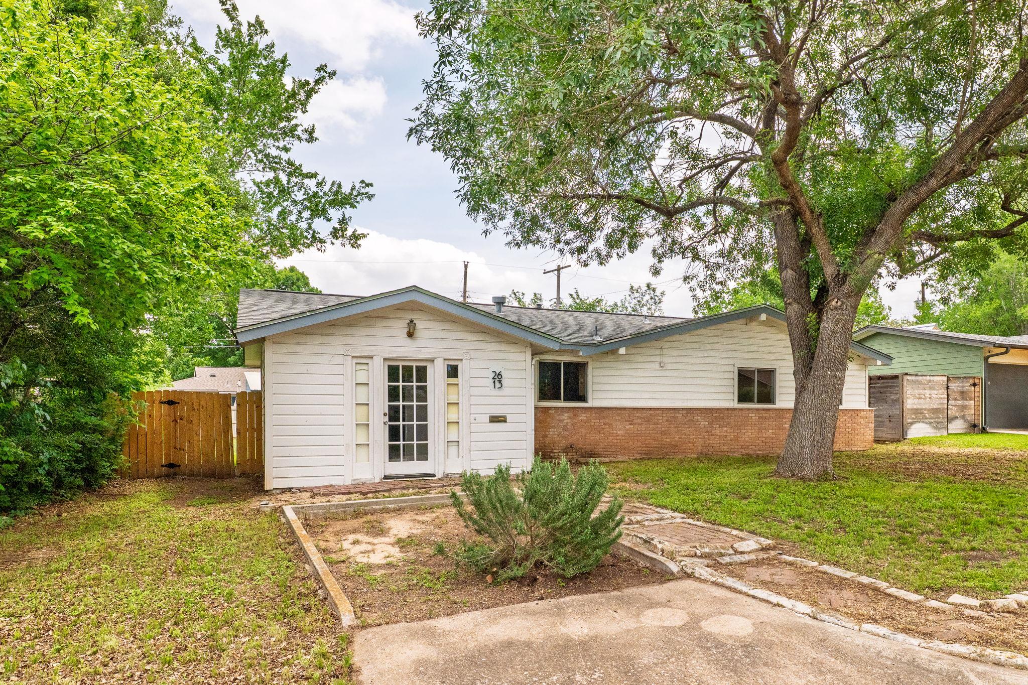 2613 Nottingham, Austin, TX 78704 — photo 1
