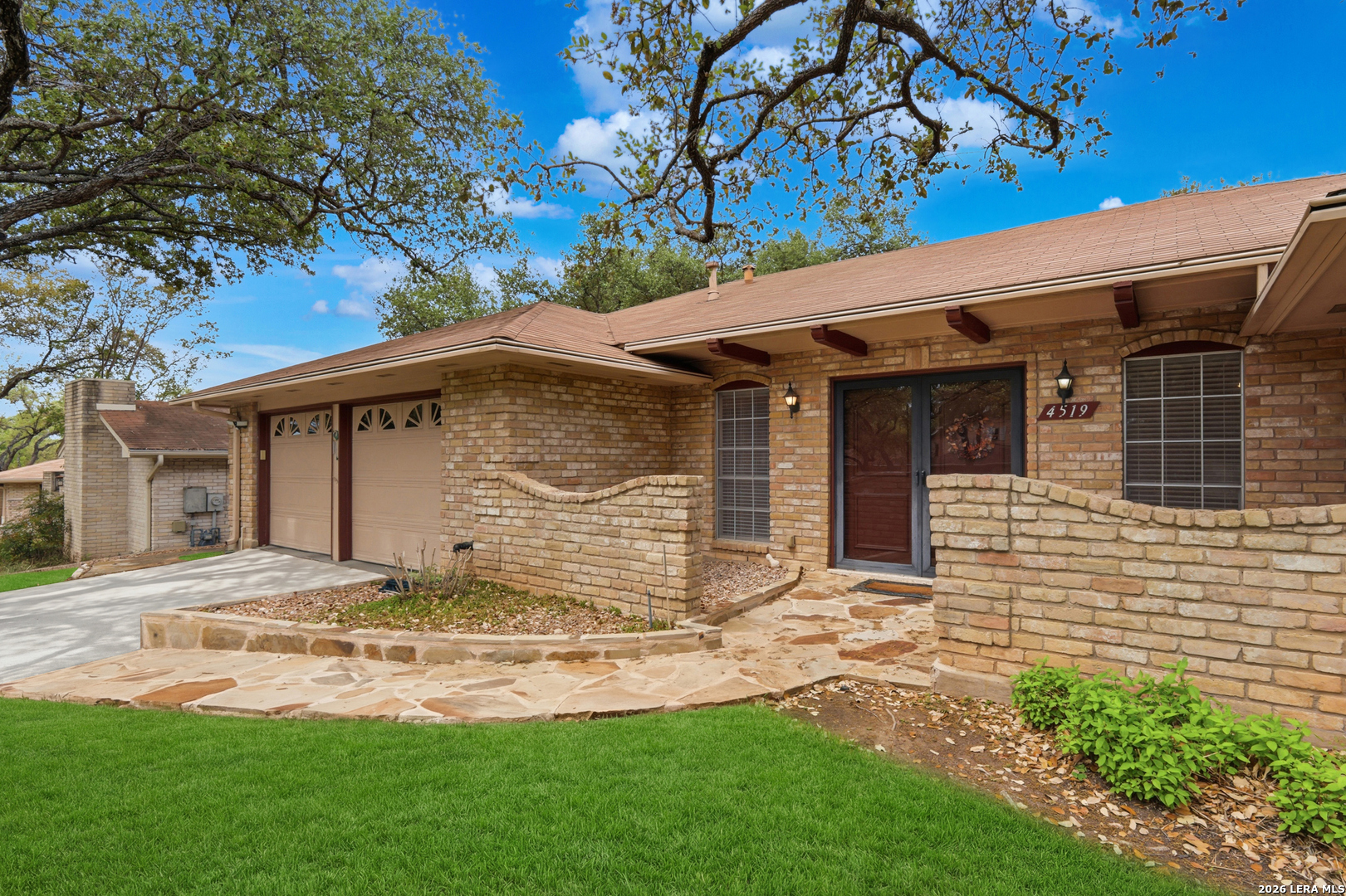 4519 Maybrook Woods, ,  78249 — photo 1