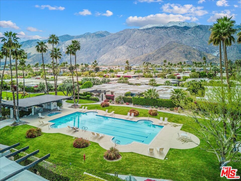 426 N Hermosa Drive, Palm Springs, CA 92262 — photo 1