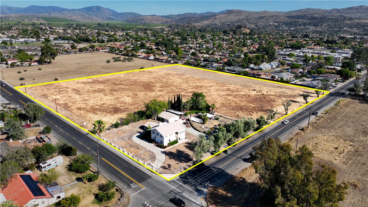 41531 Acacia, Hemet, CA 92544 — photo 1