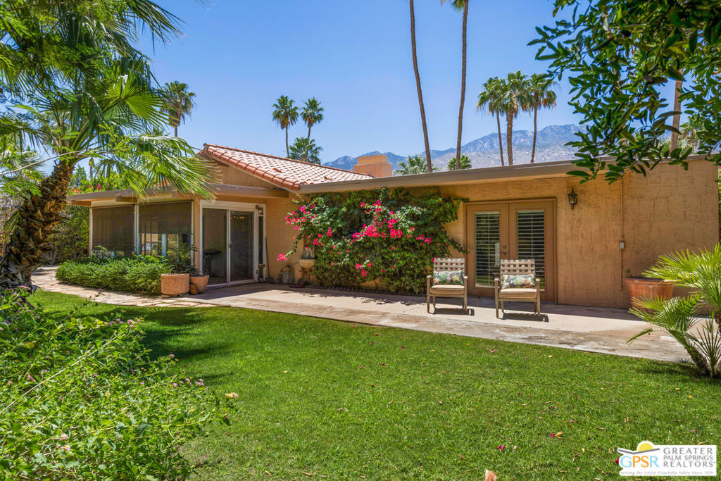552 N Orchid Tree Lane, Palm Springs, CA 92262 — photo 1