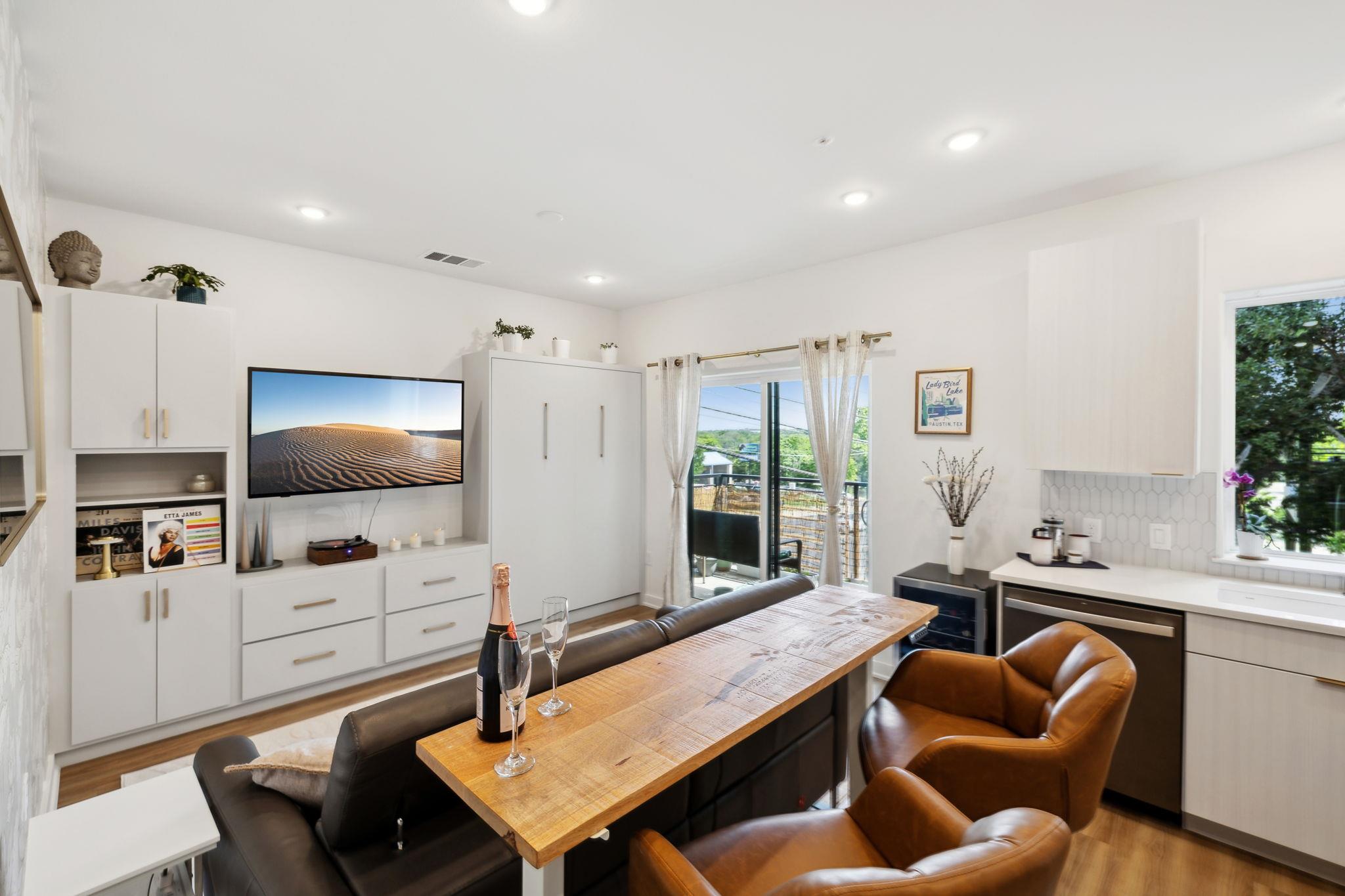 4802 Congress, Austin, TX 78745 — photo 1