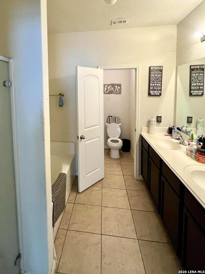 7747 WATERSEDGE CV, ,  78254 — photo 1