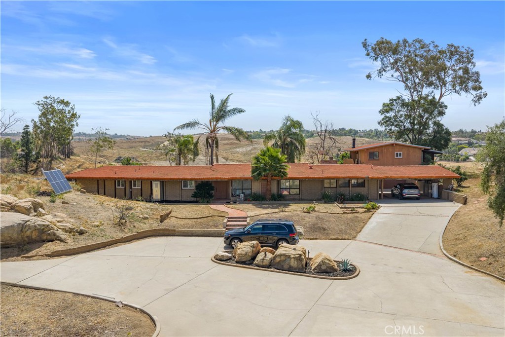 6308 Hawarden, Riverside, CA 92506 — photo 1