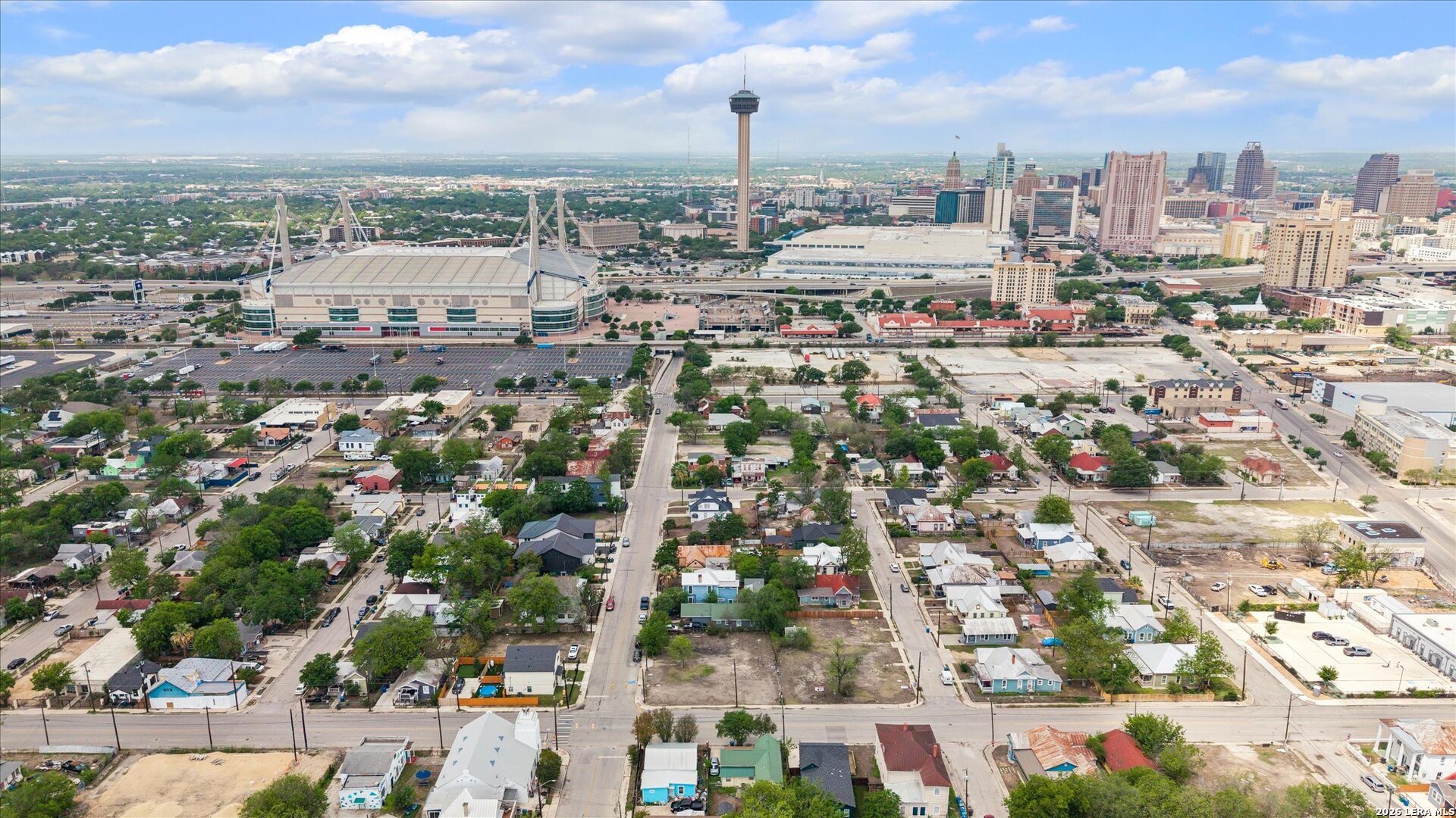 427 Montana, ,  78203 — photo 1