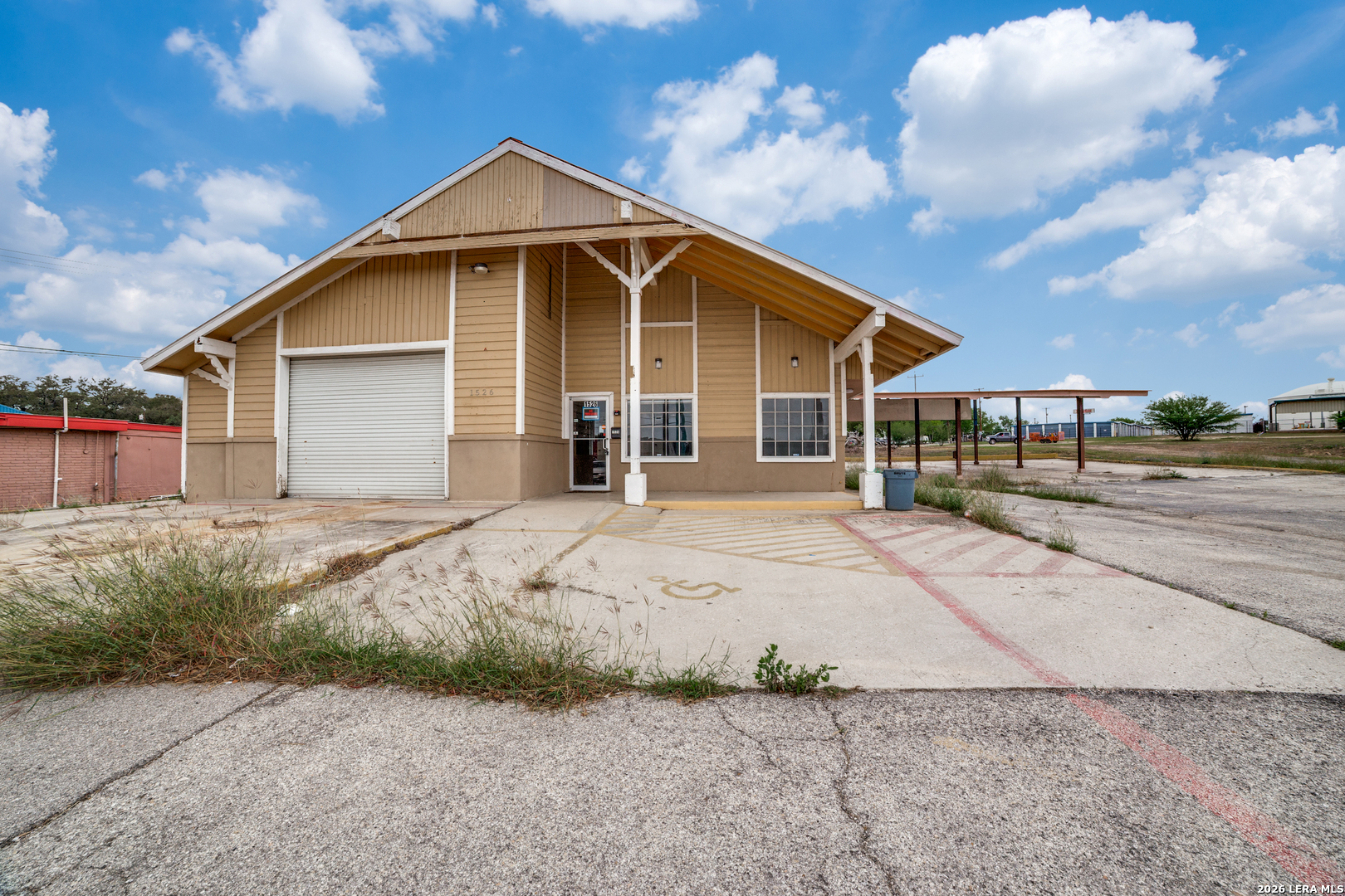 1526 Pat Booker, ,  78148 — photo 1