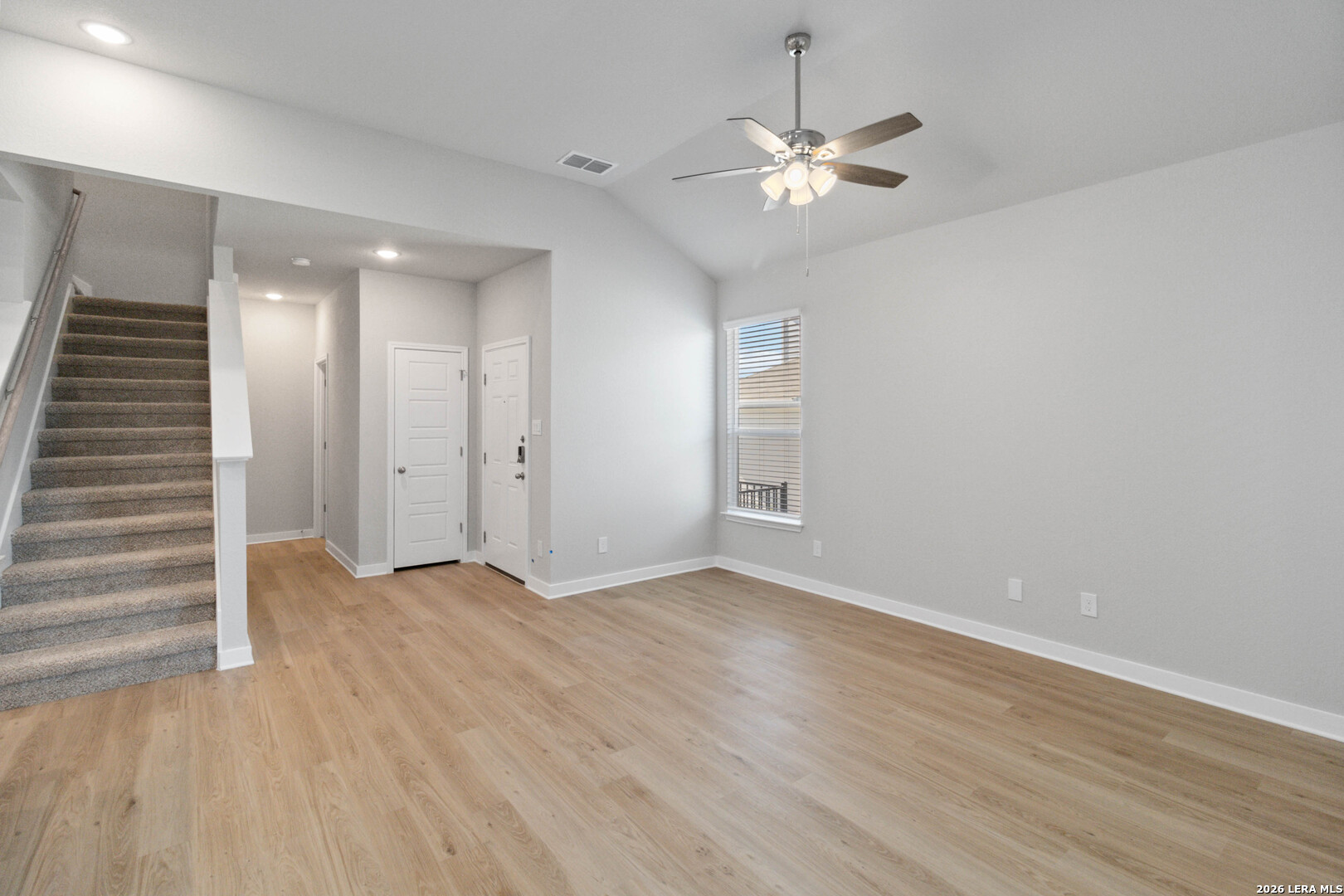 428 Cross Barn, , 78610 — photo 1