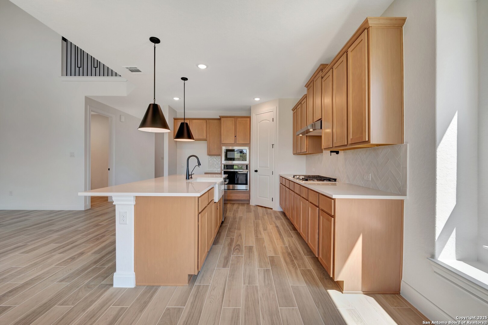 5011 Estates Oak Way, ,  78263 — photo 1