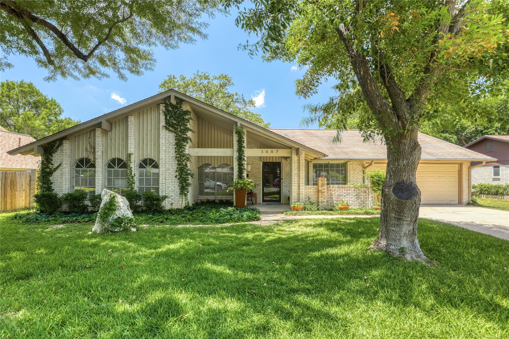1007 Quail Park, Austin, TX 78758 — photo 1