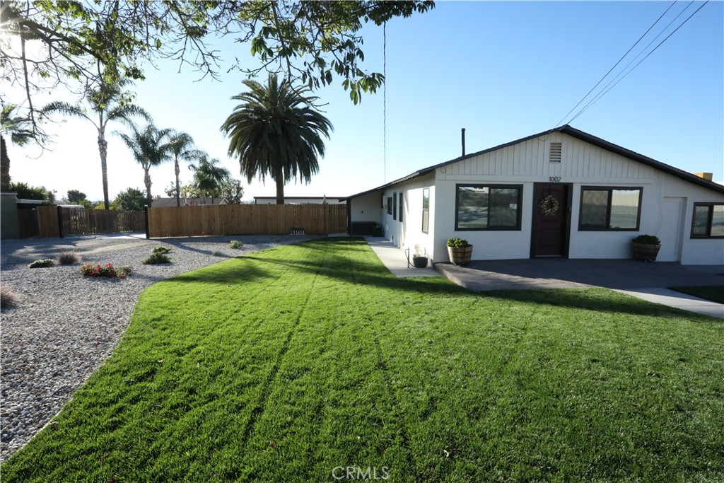 1002 California, Calimesa, CA 92320 — photo 1