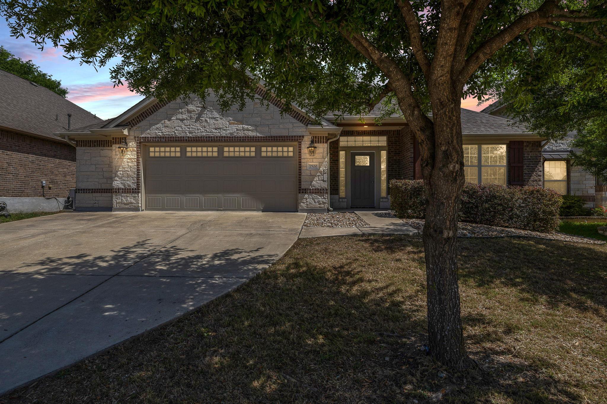 7520 Kinross, Austin, TX 78754 — photo 1