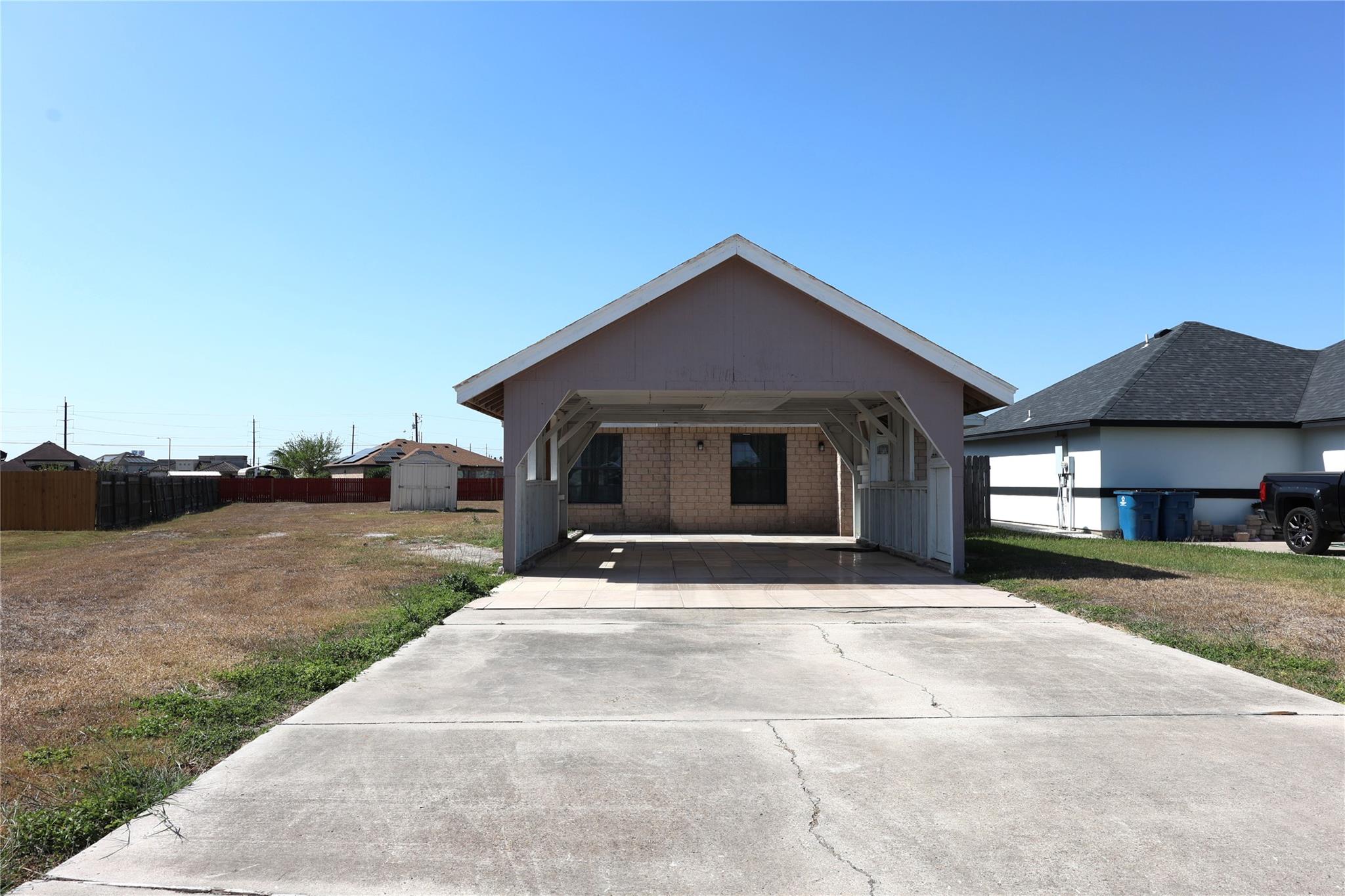 1041 Pasto, Los Fresnos, TX 78566 — photo 1