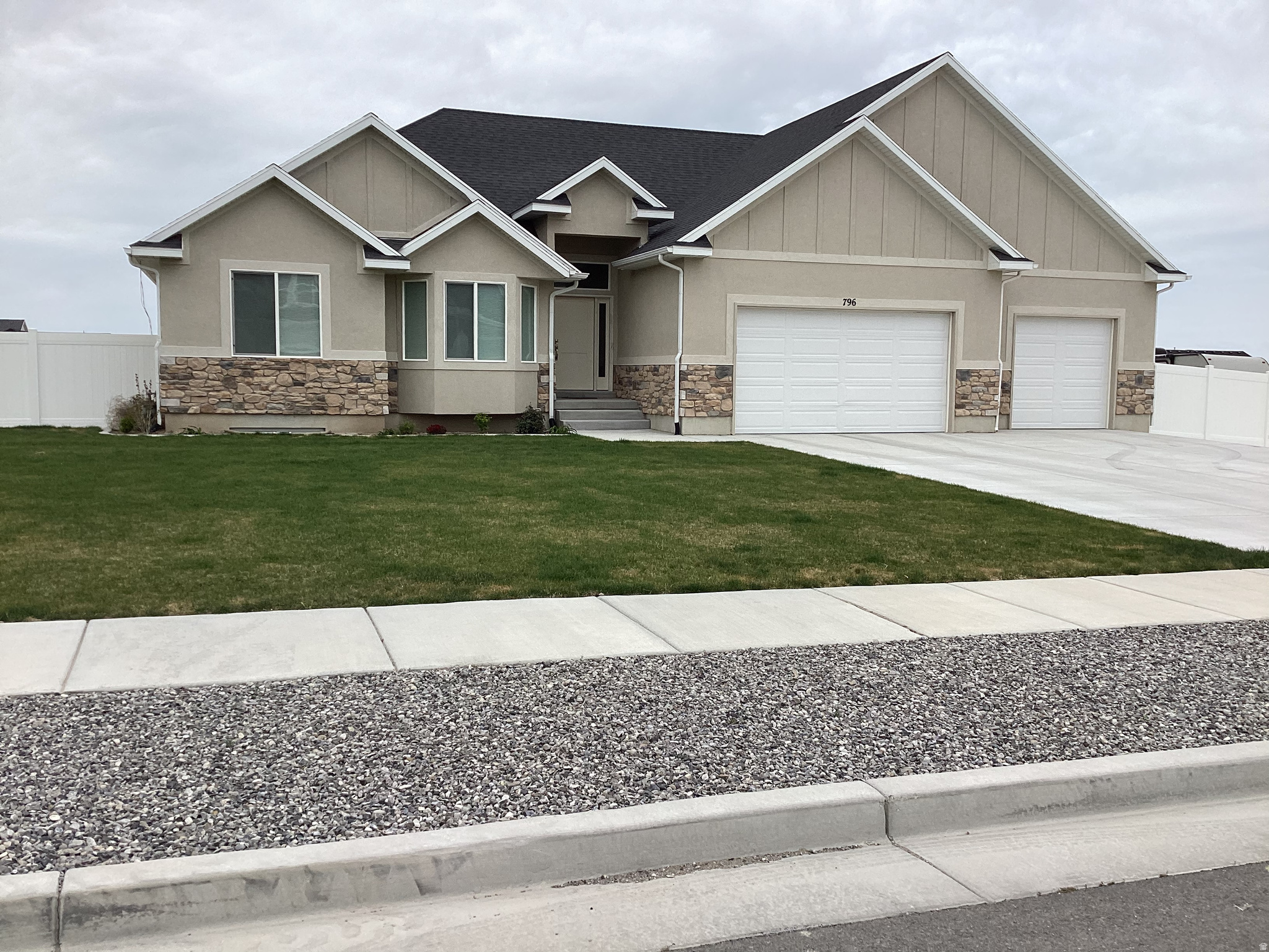 796 W CHERRY ORCHARD LN, Grantsville, UT 84029 — photo 1