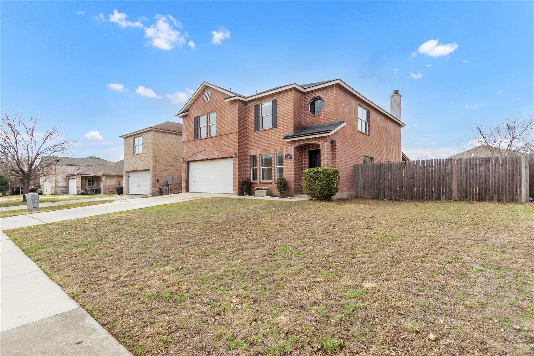 307  Crossland Cv, Leander, TX 78641 — photo 1