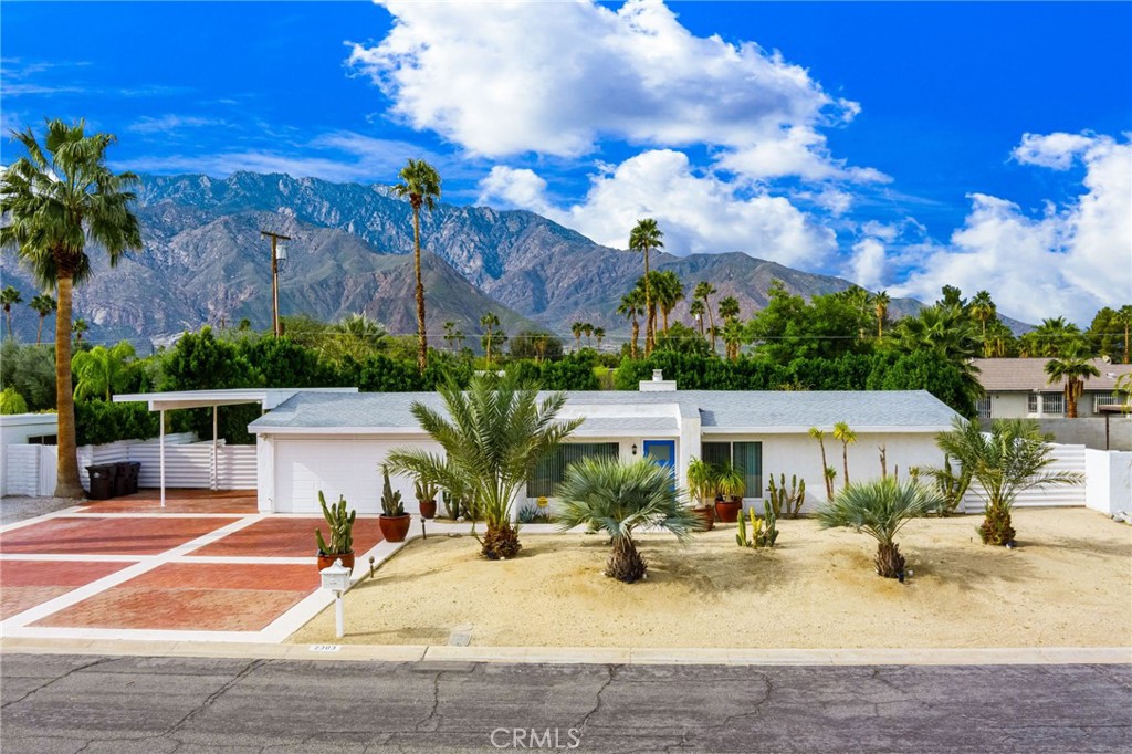 2303 N Magnolia, Palm Springs, CA 92262 — photo 1