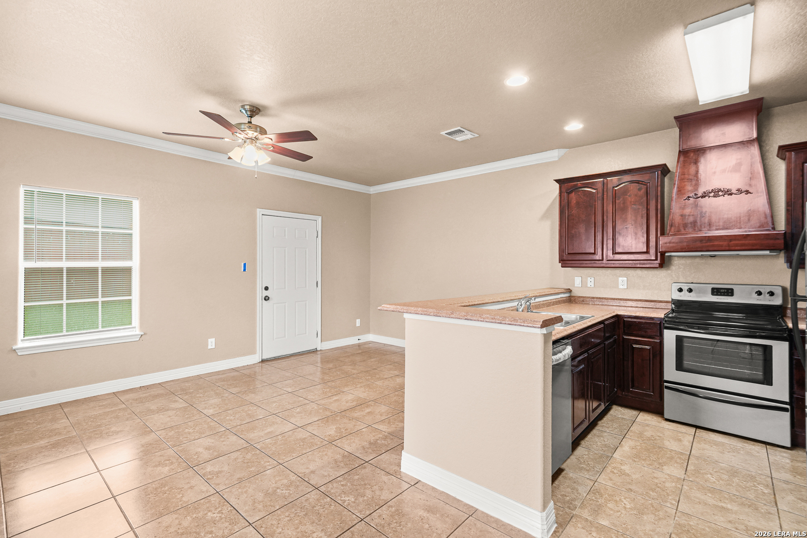 2910 Owasso St, ,  78211 — photo 1