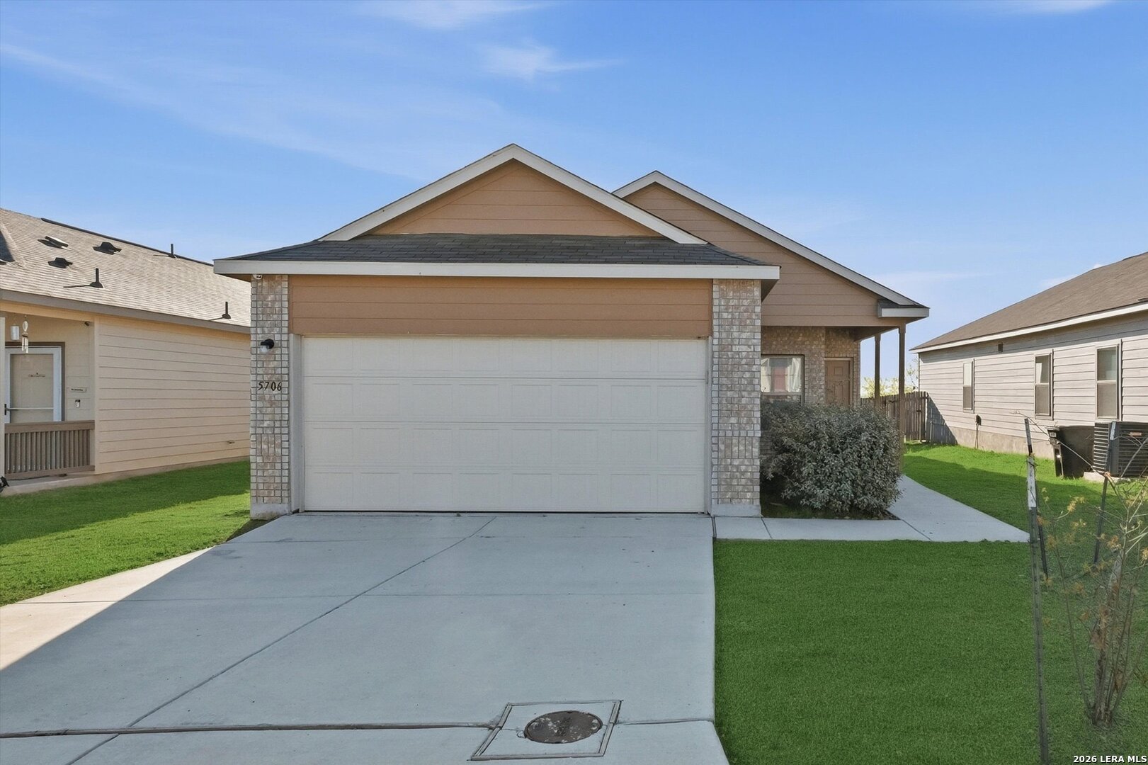 5706 Cicada, , 78109 — photo 1