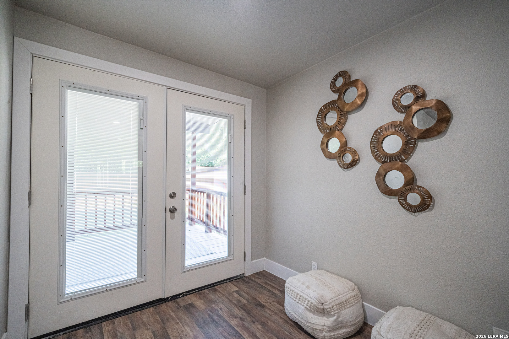 159 Hackberry Avenue, ,  78130 — photo 1
