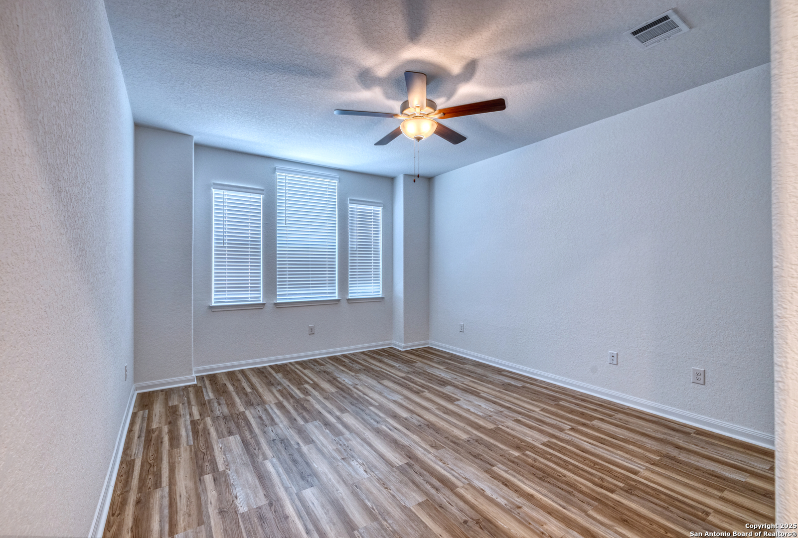 3249 Hyacinth, ,  78130 — photo 1