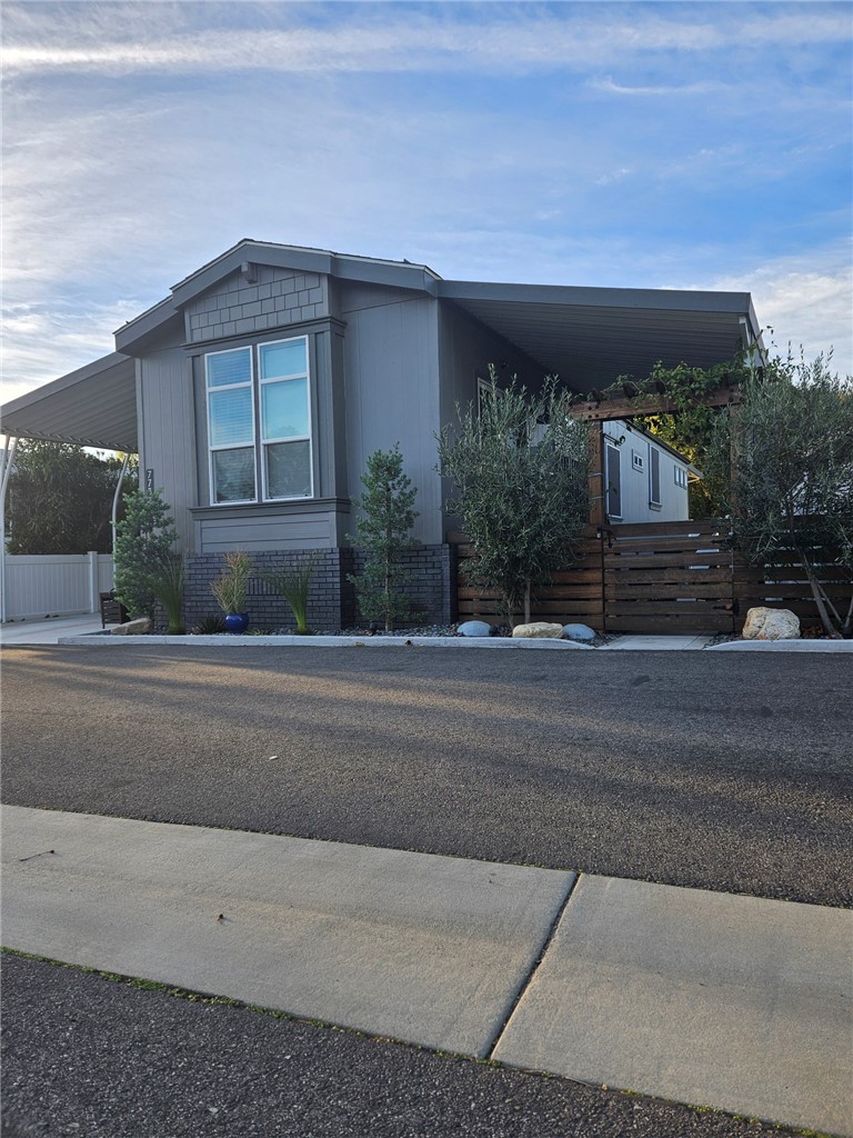 31130 S General Kearny