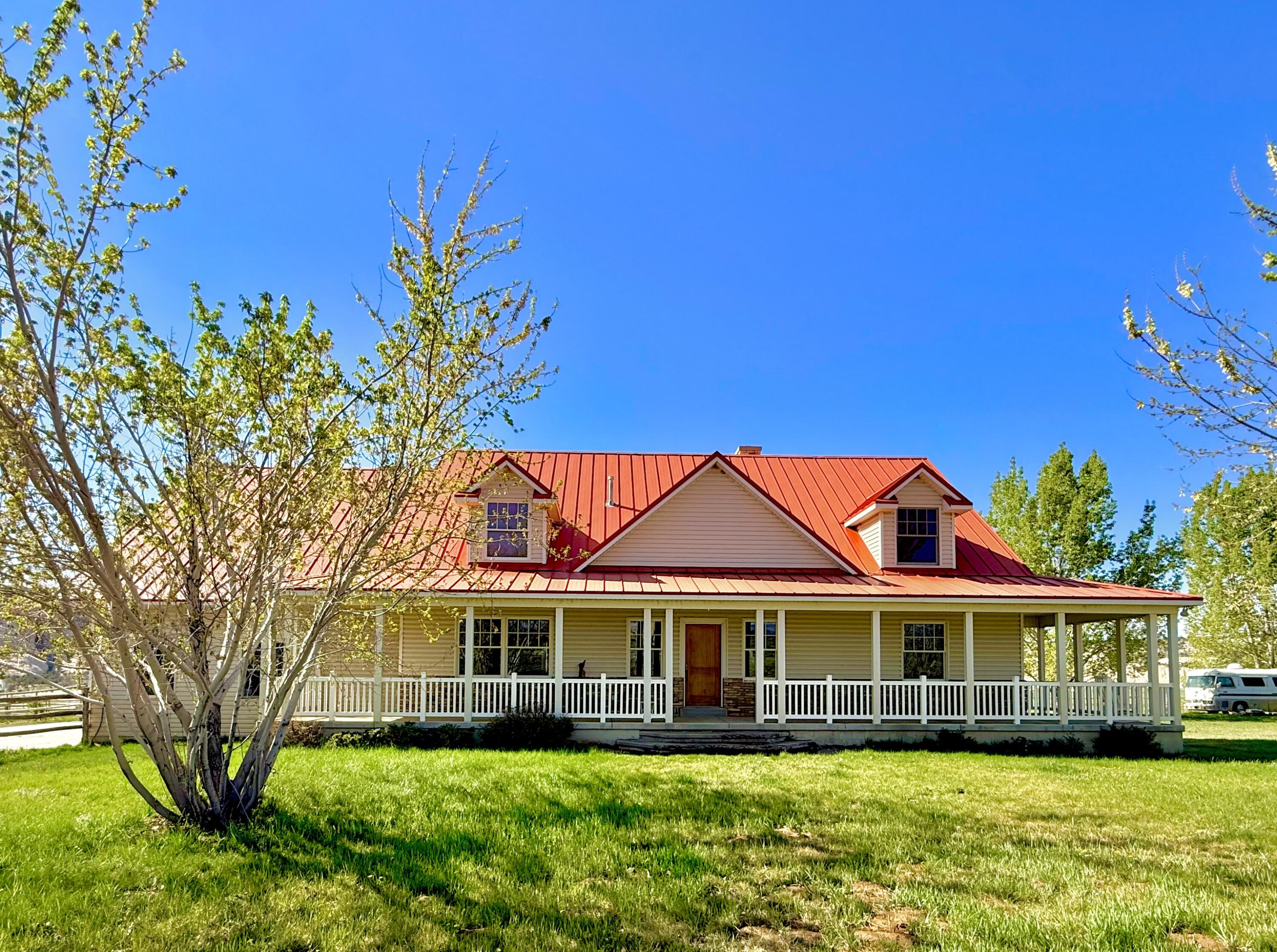2405 S Lower Boulder RD, Boulder, UT 84716