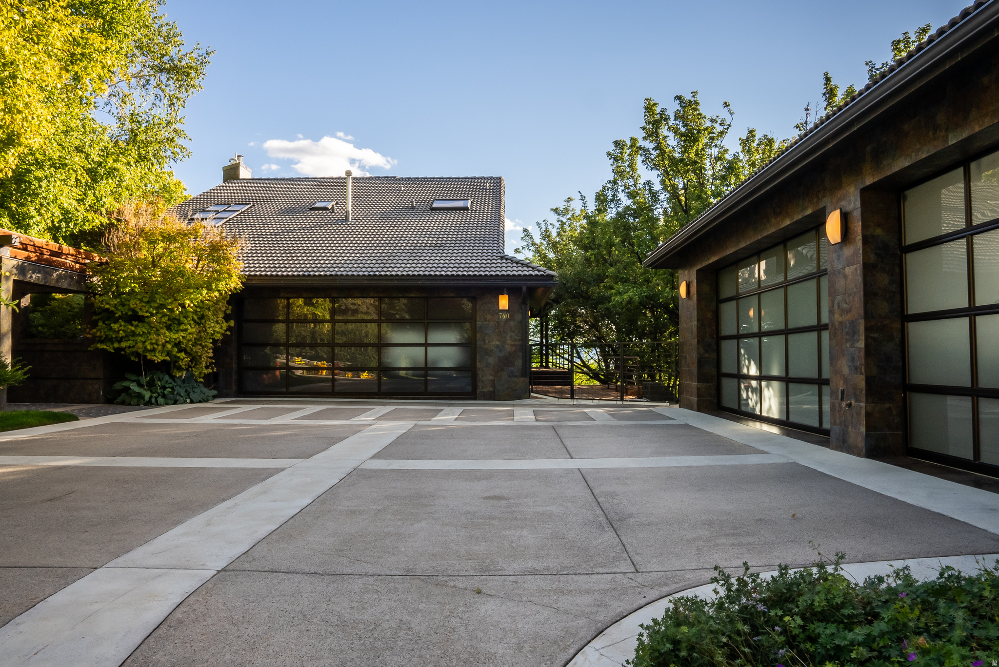 760  MAPLE LN, Providence, UT 84332 — photo 1