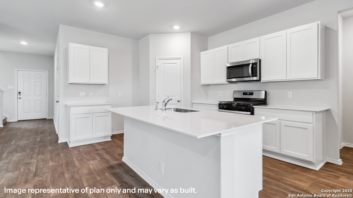 186 Lucy Landing, , 78245 — photo 1