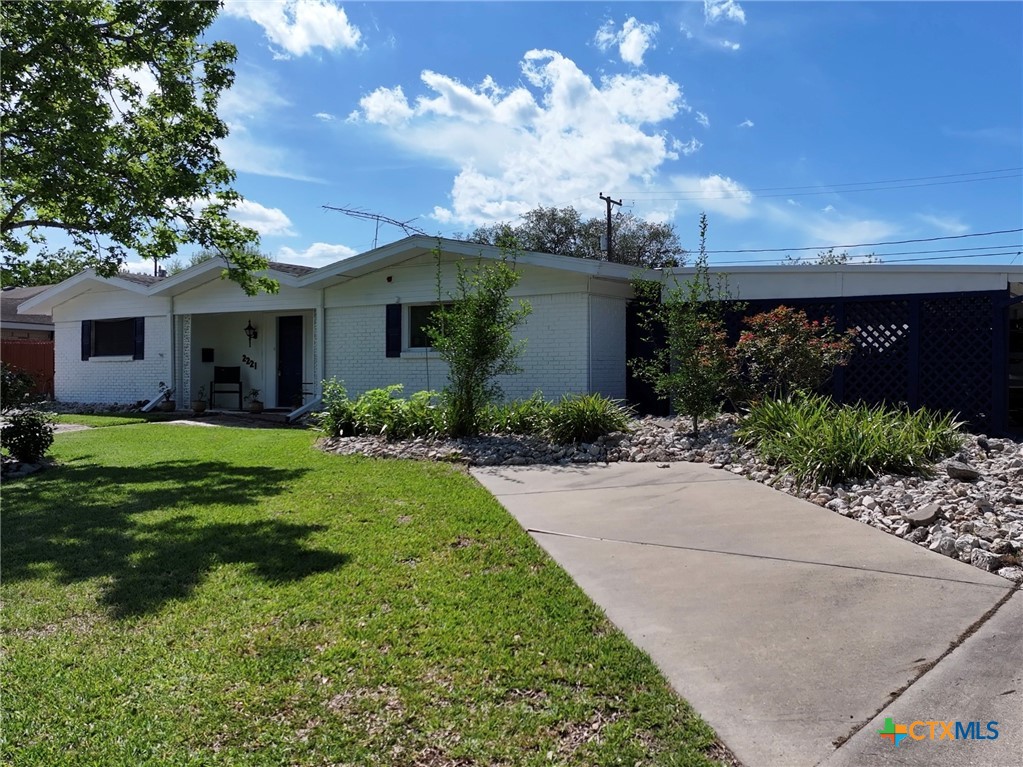 2221 Mcpherson Drive, Port Lavaca, TX 77979 — photo 1
