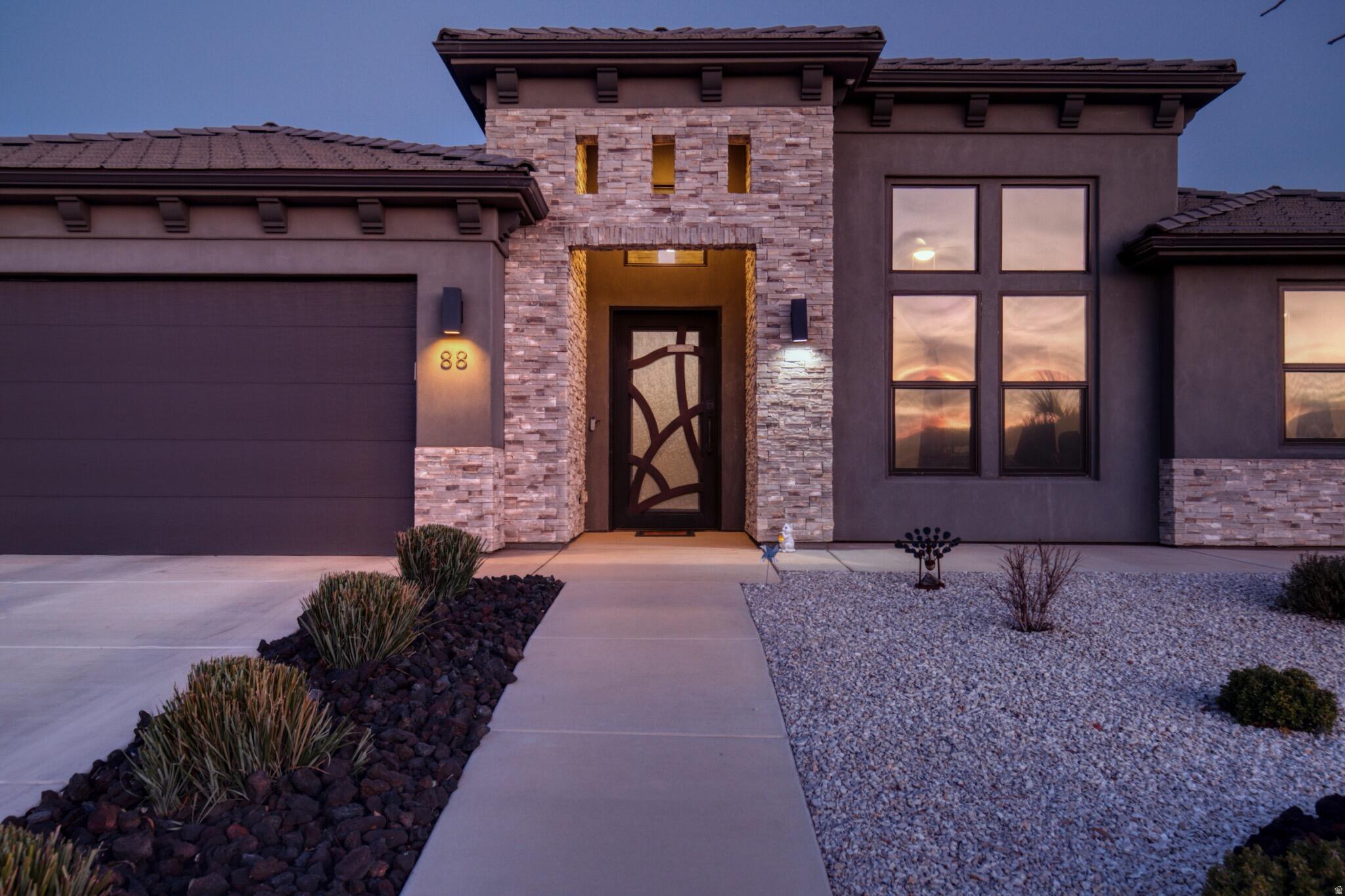 88 N APEX LN, Ivins, UT 84738 — photo 1